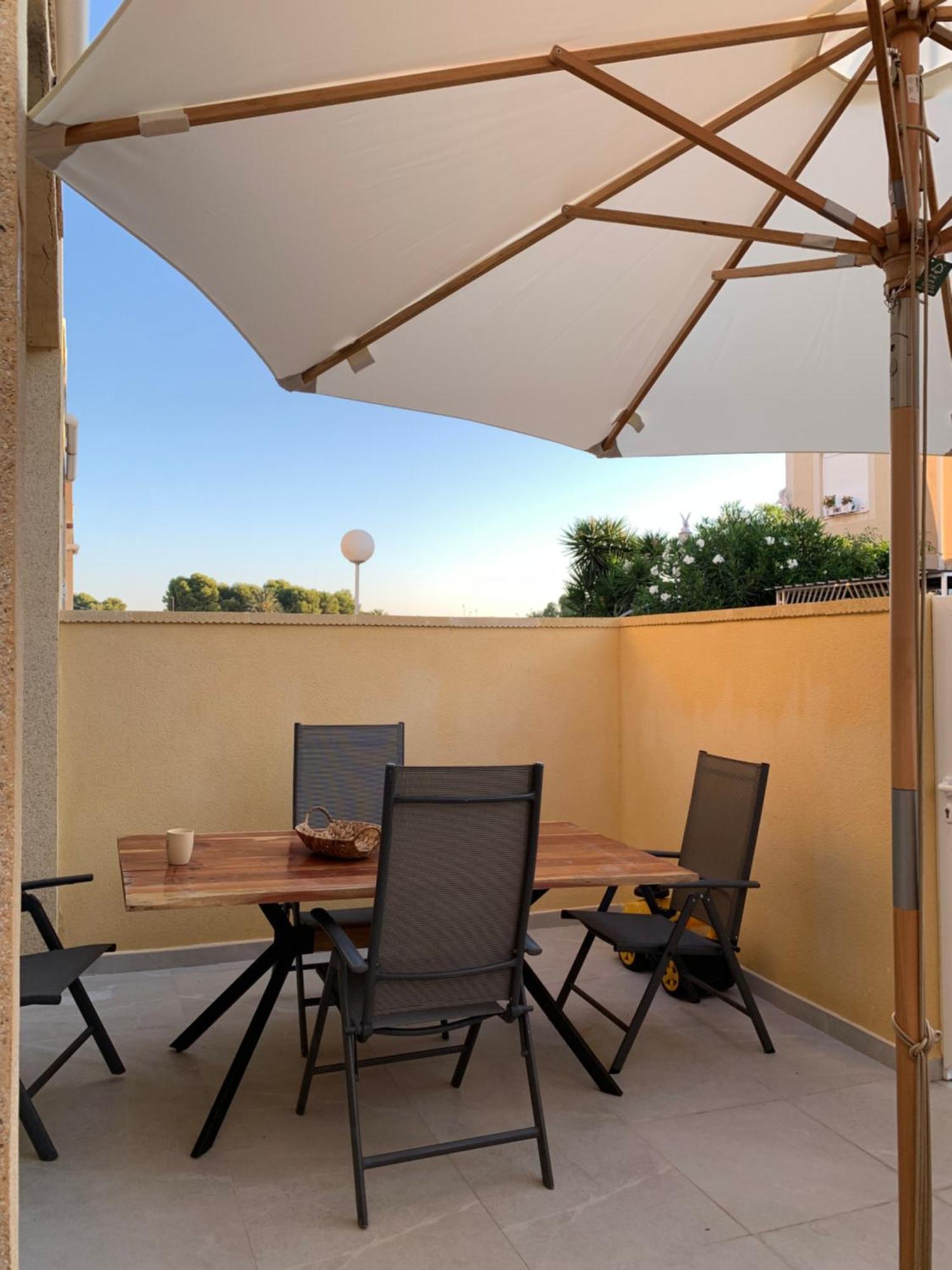Holiday House Torrevieja Luaran gambar